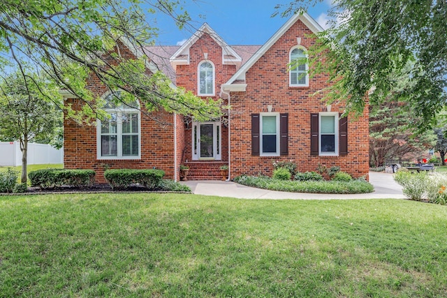 2910 Chaucer Dr, Murfreesboro, TN 37129 - traditional-style home with a front lawn and brick siding