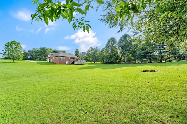717 Pleasant View Dr, Columbia, TN 38401 - view of yard
