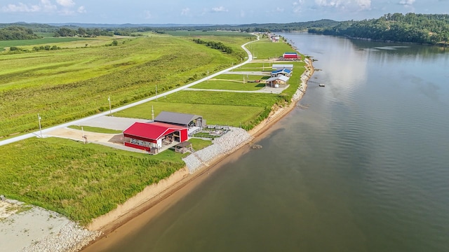 1813 Hardin Bottom River Rd, Clifton, TN 38425