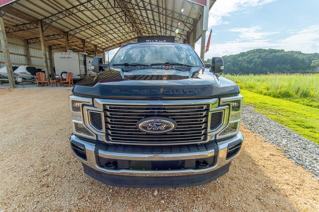 1813 Hardin Bottom River Rd, Clifton, TN 38425