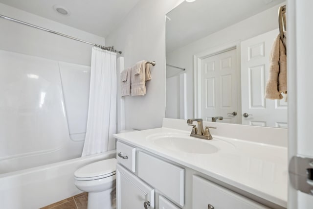 9020 Wenlock Ln, Franklin, TN 37064 - bathroom featuring vanity, shower / tub combo, and tile patterned flooring