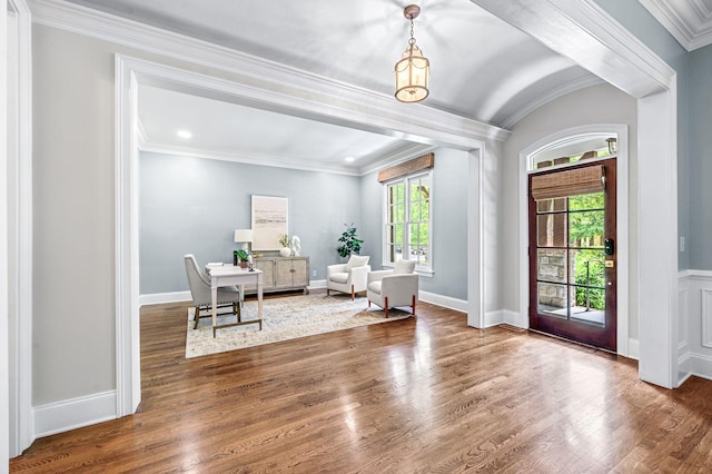 1313 Jewell Ave, Franklin, TN 37064 - foyer entrance with wood finished floors and ornamental molding