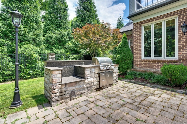 1313 Jewell Ave, Franklin, TN 37064 - view of patio with an outdoor kitchen