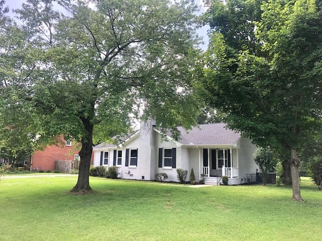 621 Buck Ln, Murfreesboro, TN 37129 - view of front of property with stucco siding and a porch