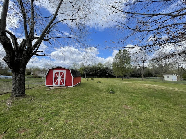 621 Buck Ln, Murfreesboro, TN 37129 - view of yard with a storage shed