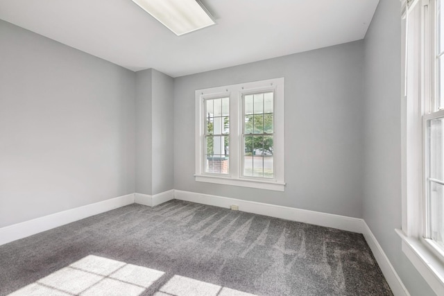 1221 W Commerce St W, Lewisburg, TN 37091 - carpeted spare room featuring baseboards