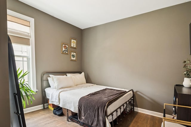 6007 Cavalry Ct, Spring Hill, TN 37174 - bedroom featuring wood finished floors and baseboards