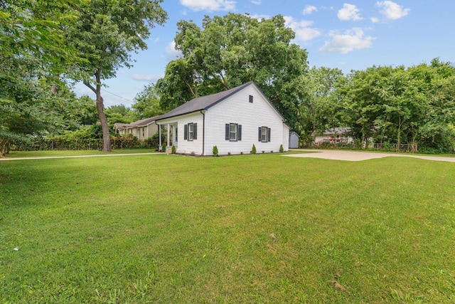 706 Poplar Ave, Murfreesboro, TN 37130 - view of front of home with a front lawn