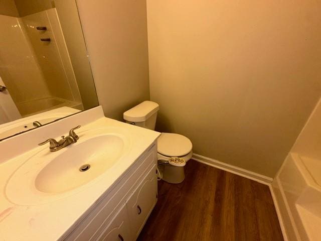 4073 Challis Dr, Clarksville, TN 37040 - bathroom with vanity and wood finished floors