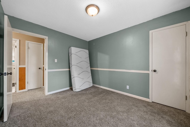 305 Barry Dr, Clarksville, TN 37040 - unfurnished bedroom featuring carpet flooring and baseboards