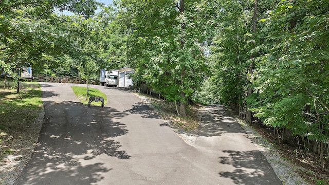 1455 Shell Rd, Goodlettsville, TN 37072 - view of asphalt driveway
