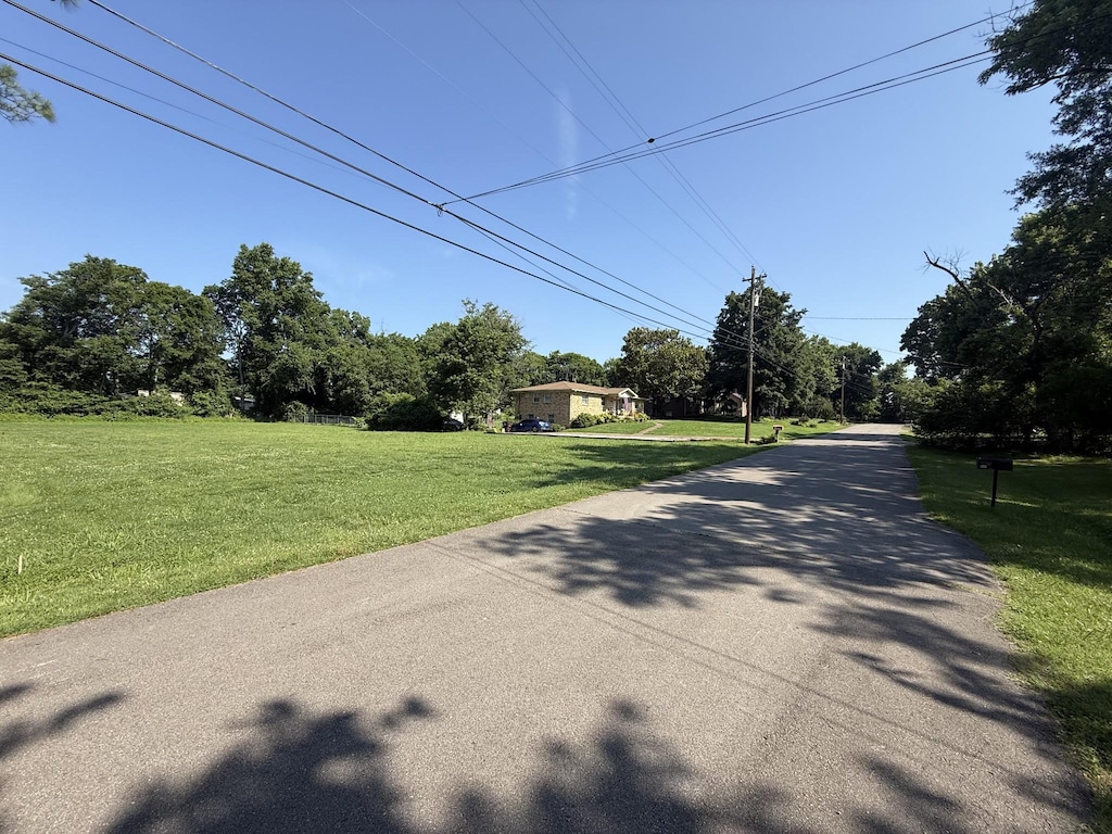 106 Lynn Lee Dr, Old Hickory, TN 37138 - photo 2