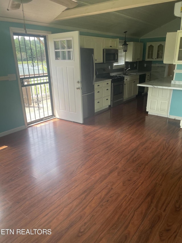 4516 Nashville Hwy, Deer Lodge, TN 37726 - photo 10
