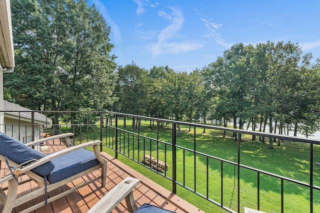 8530 Saundersville Rd, Mount Juliet, TN 37122 - wooden deck with a lawn
