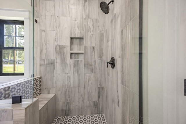 106 5th Ave N, Decherd, TN 37324 - full bath with tiled shower