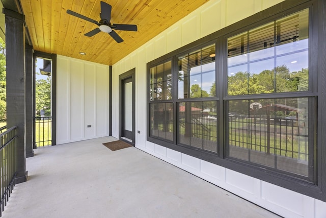 106 5th Ave N, Decherd, TN 37324 - view of patio with ceiling fan