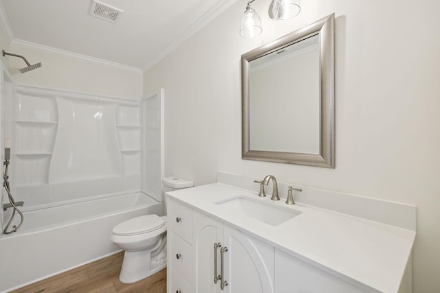 370 Calumet Trce, Murfreesboro, TN 37127 - full bath with crown molding, vanity, wood finished floors, and bathtub / shower combination
