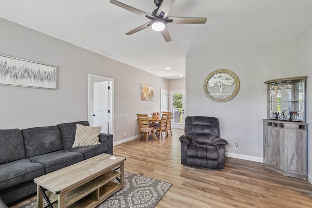 1219 Oak Grove Rd, Dickson, TN 37055 - living area with a ceiling fan, light wood finished floors, and recessed lighting