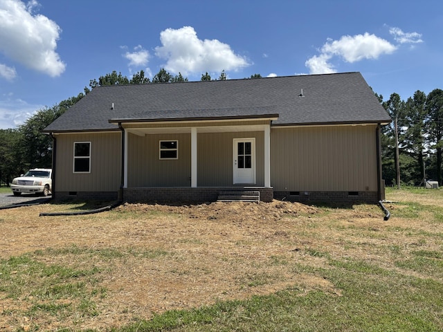 760 Hanestown Rd, Lafayette, TN 37083 - rear view of property with crawl space, a yard, and a shingled roof