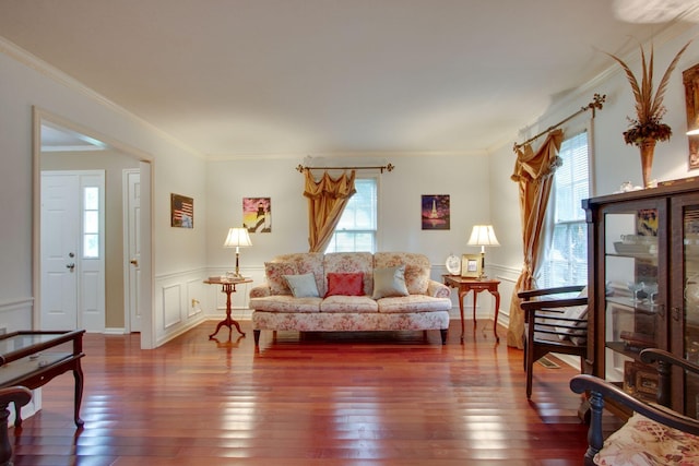 201 Stoneybrook Rd, Columbia, TN 38401 - living area with plenty of natural light, crown molding, a wainscoted wall, and hardwood / wood-style flooring