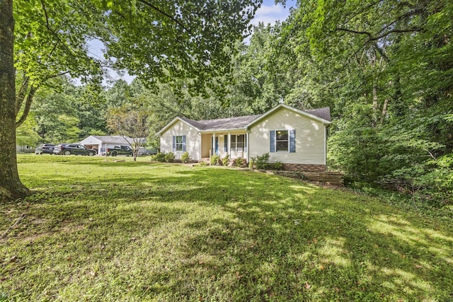 7125 Sutton Pl, Fairview, TN 37062 - single story home with a front lawn