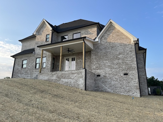 133 Scarsdale Dr S, Hendersonville, TN 37075 - view of front of home with brick siding, a ceiling fan, and covered porch