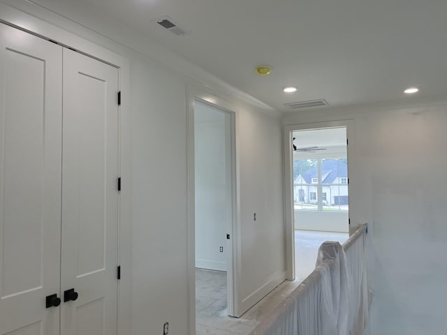 133 Scarsdale Dr S, Hendersonville, TN 37075 - corridor featuring recessed lighting and baseboards