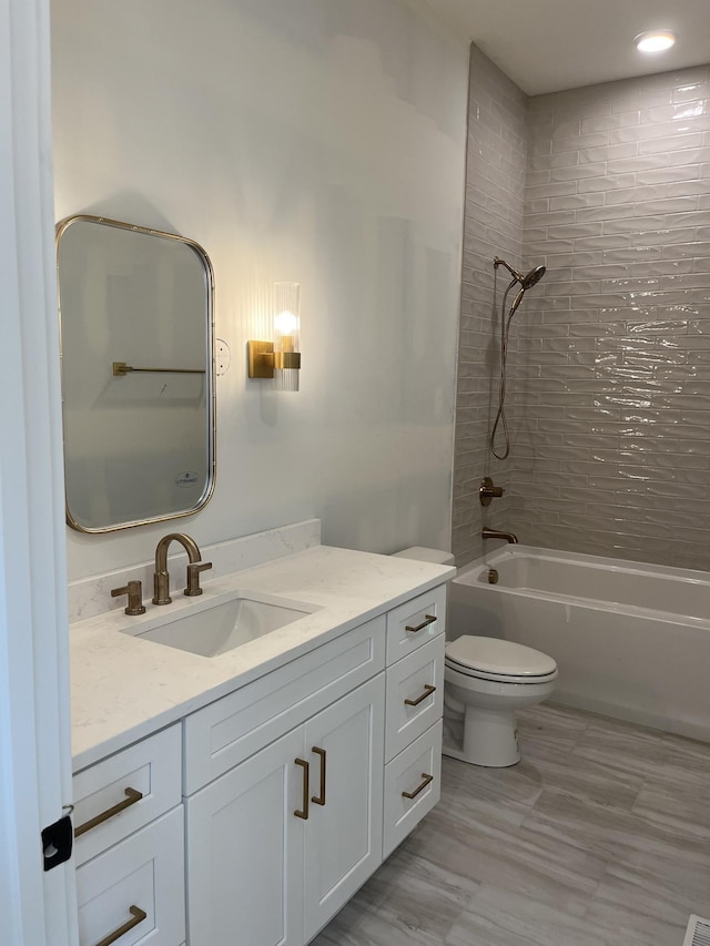 133 Scarsdale Dr S, Hendersonville, TN 37075 - full bathroom with vanity and washtub / shower combination