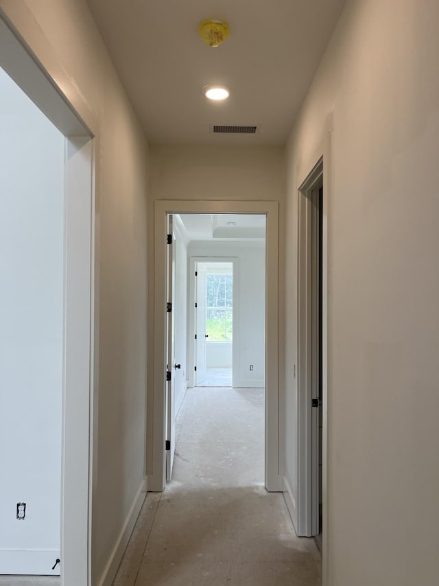133 Scarsdale Dr S, Hendersonville, TN 37075 - corridor with baseboards