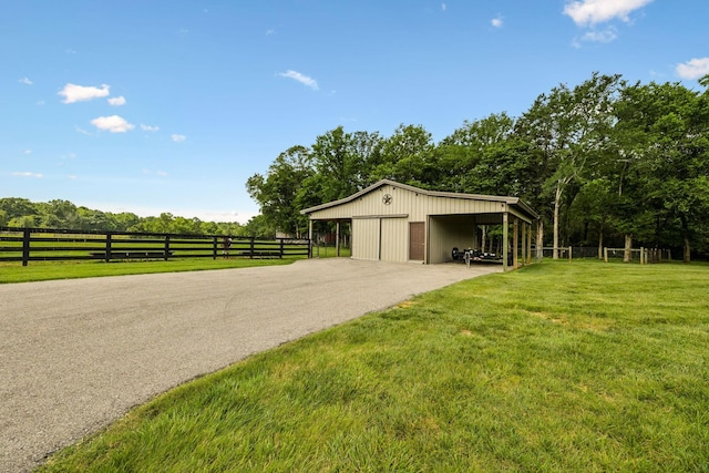 4934 Reynolds Rd, Columbia, TN 38401 - garage featuring a detached garage