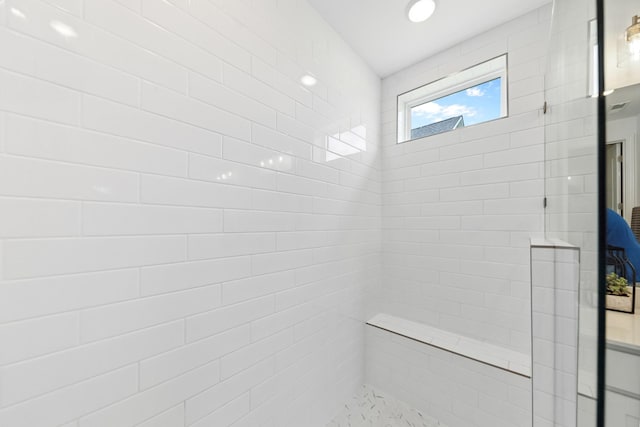 2337 Williamsport Lndg, Columbia, TN 38401 - bathroom featuring a tile shower