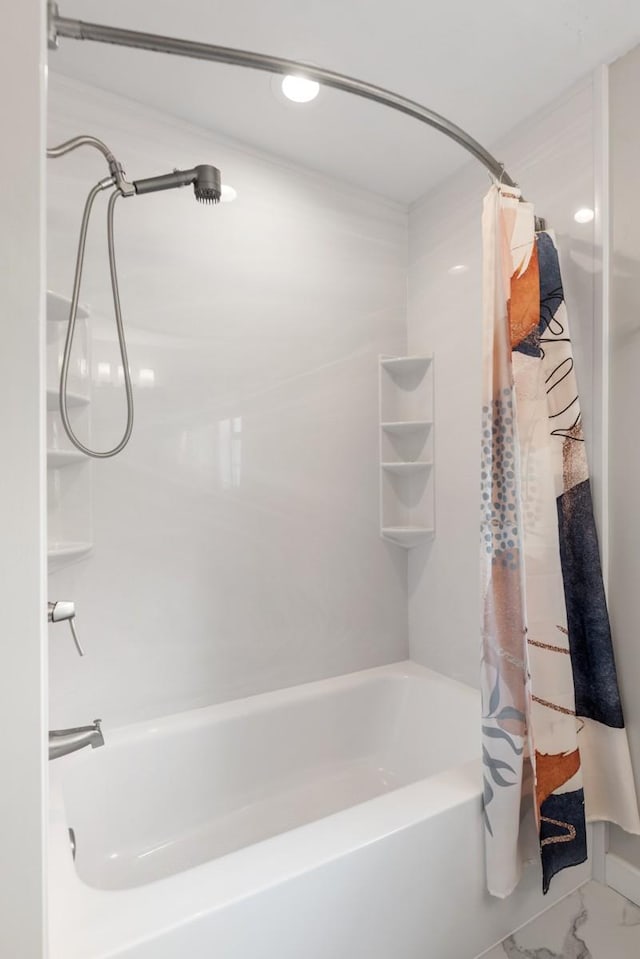 117 Maple Way N, Hendersonville, TN 37075 - full bath featuring shower / bath combination with curtain and marble finish floors