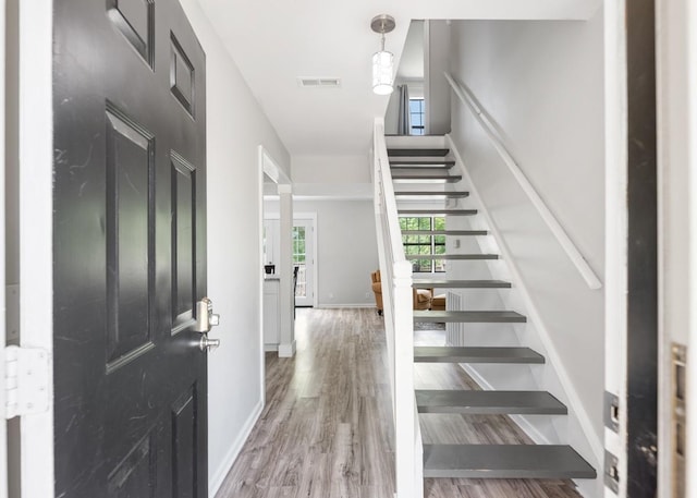 117 Maple Way N, Hendersonville, TN 37075 - staircase featuring baseboards and wood finished floors