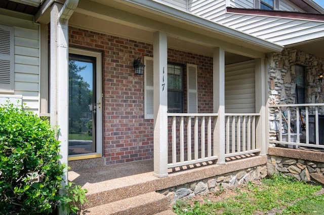 117 Maple Way N, Hendersonville, TN 37075 - entrance to property featuring a porch and brick siding