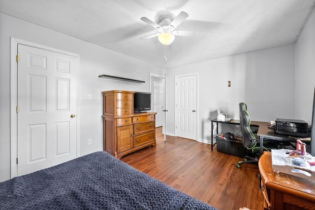 705 Pineridge Dr, Hopkinsville, KY 42240 - bedroom with wood finished floors and a ceiling fan