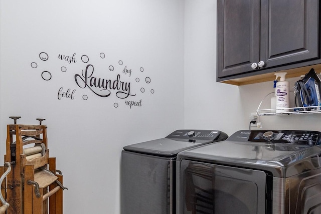 1055 Sumner Grv, Spring Hill, TN 37174 - laundry room featuring washer and clothes dryer