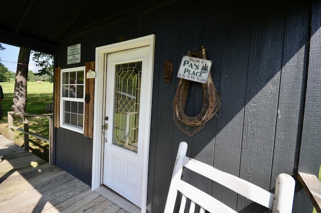 1355 Westfield Rd, Dickson, TN 37055 - property entrance