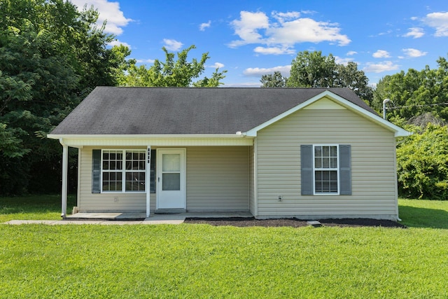 7215 Horn Tavern Rd, Fairview, TN 37062 - view of front of home featuring a front lawn and roof with shingles