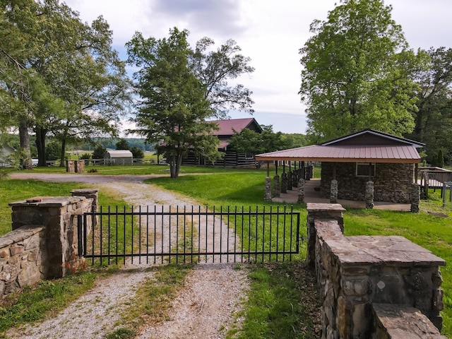 7030 Dodson Branch Rd, Cookeville, TN 38501 - view of property's community with driveway and a gate