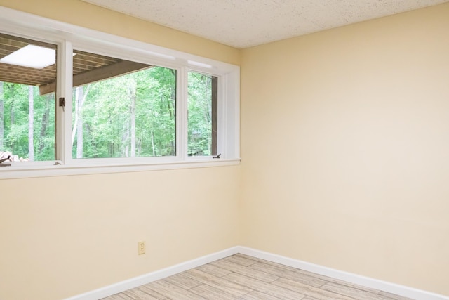 745 Contraband Ln, Cookeville, TN 38501 - spare room featuring baseboards and light wood finished floors