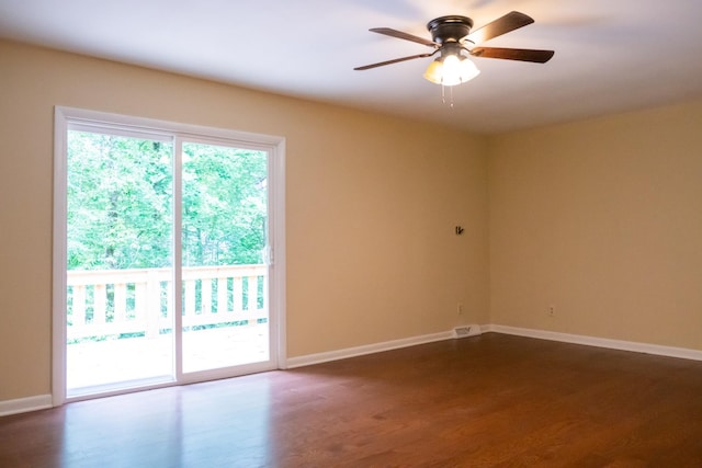 745 Contraband Ln, Cookeville, TN 38501 - empty room featuring dark wood-style floors and a ceiling fan