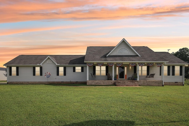 4505 Polaris Dr, Chapel Hill, TN 37034 - view of front of home with crawl space, a shingled roof, and a yard