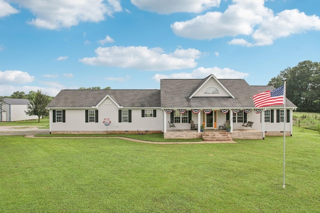 4505 Polaris Dr, Chapel Hill, TN 37034 - view of front of property featuring crawl space, covered porch, a front yard, and roof with shingles