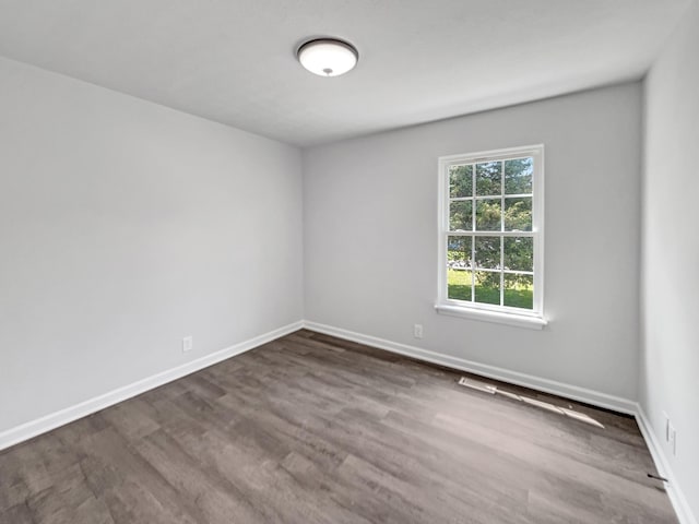 147 Greystone Dr, Springfield, TN 37172 - unfurnished room with dark wood finished floors and baseboards