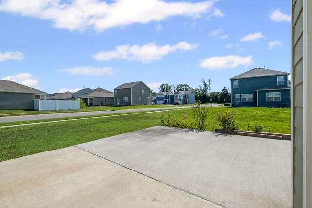 830 Long Leaf Rd, Lebanon, TN 37087 - view of patio with a residential view