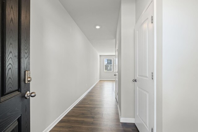 830 Long Leaf Rd, Lebanon, TN 37087 - hallway featuring dark wood-style flooring and recessed lighting