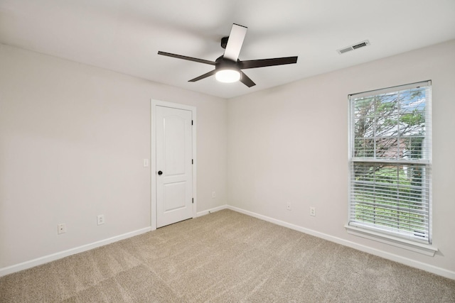 3455 Esquire Dr, Murfreesboro, TN 37130 - unfurnished room featuring carpet and a ceiling fan