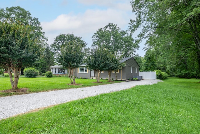 808 Maplehill Dr, Tullahoma, TN 37388 - photo 3
