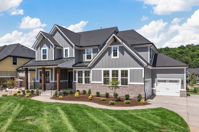 7428 Leelee Dr, Franklin, TN 37064 - craftsman-style house featuring covered porch, driveway, board and batten siding, and a shingled roof