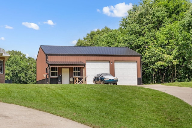 3723 Reed Rd, Indian Mound, TN 37079 - garage with concrete driveway